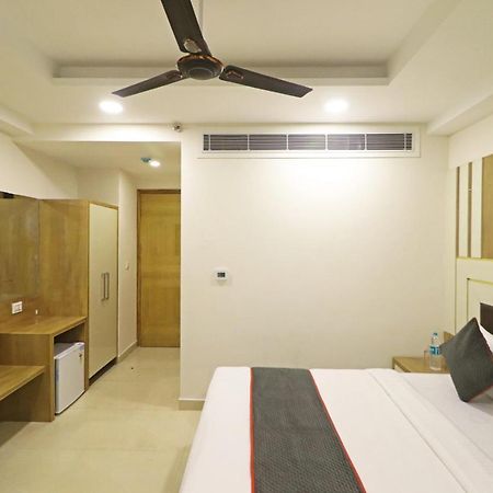 Hotel All Time Residency New Delhi Buitenkant foto