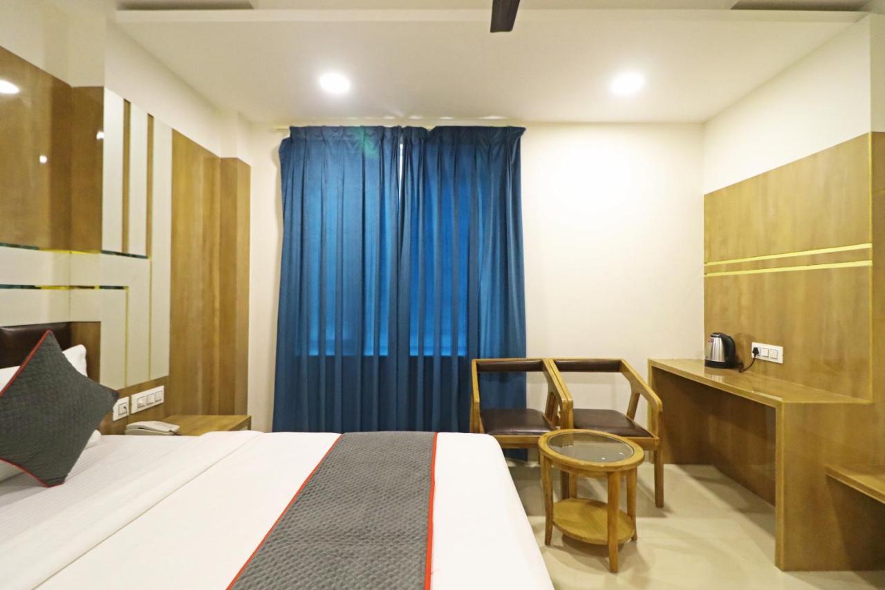 Hotel All Time Residency New Delhi Buitenkant foto