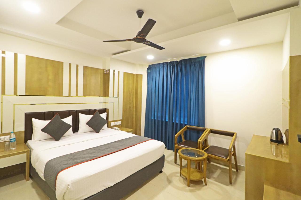 Hotel All Time Residency New Delhi Buitenkant foto